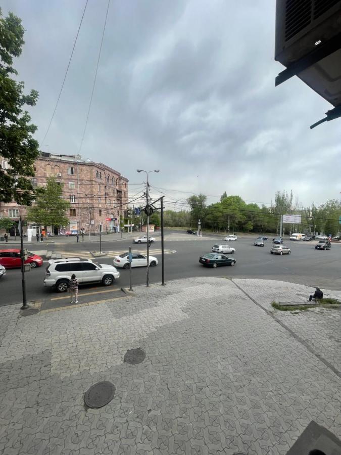 Apartment In Monument Γιερεβάν Εξωτερικό φωτογραφία